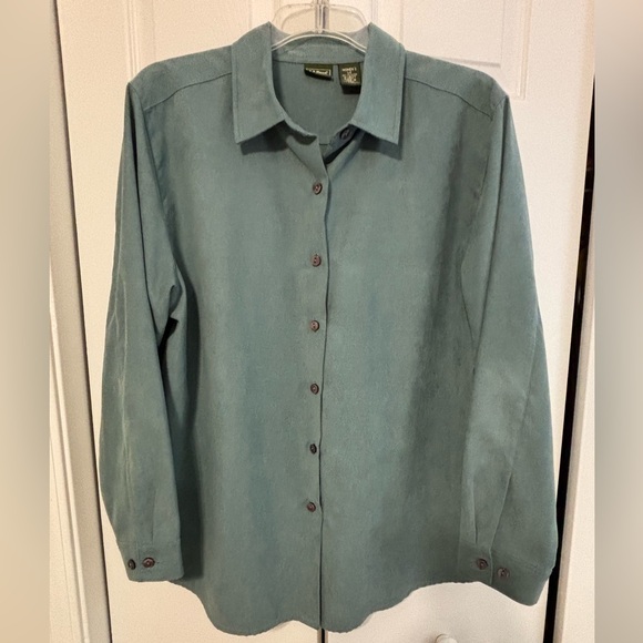 L.L. Bean Tops - LL Bean Women’s Teal Button-Up Shirt Size Large